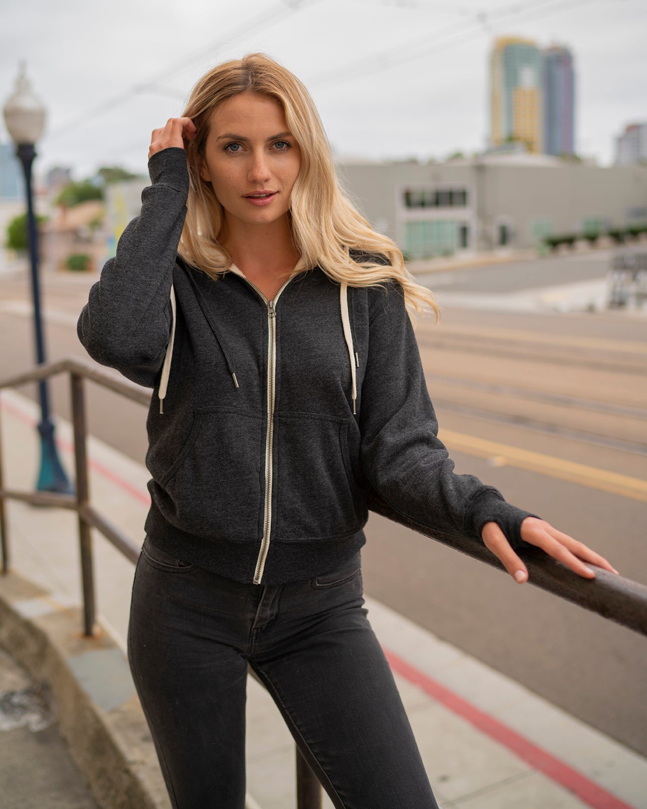 Unisex Heavyweight Sherpa Lined Heather Zip Hood